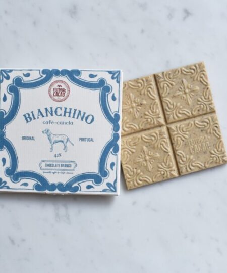 Feitoria do cacao cioccolato bianco con caffè e cannella