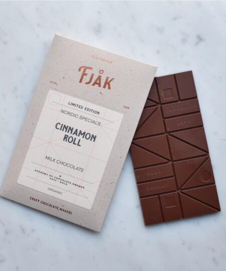 Fjåk Repubblica dominicana cioccolato al latte 45% con cinnamon roll